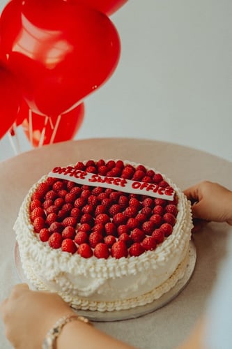 كيكة الفخامه ( الحجم الكبير)