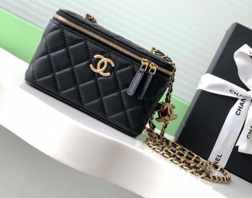 Chanel vanity