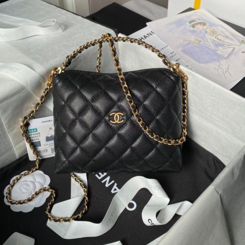 CHANEL جلد كافيار