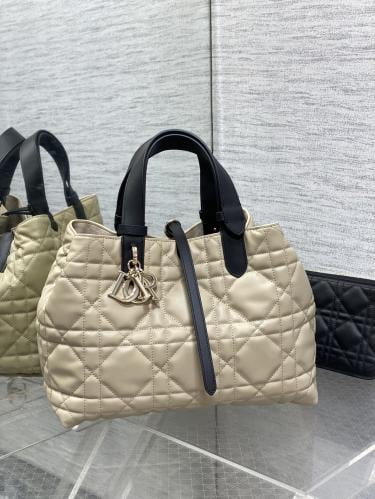 Dior Toujours