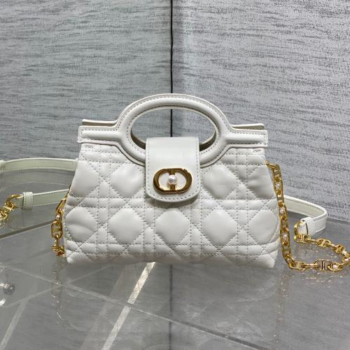 Jolie Top Handle
