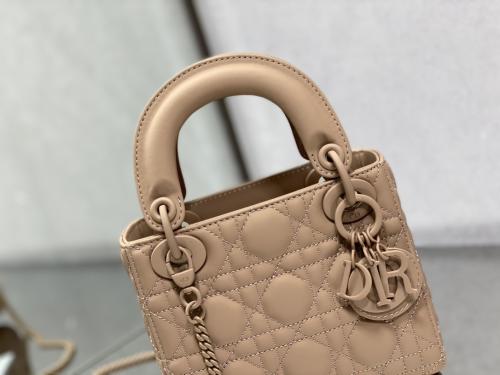 Lady dior classic