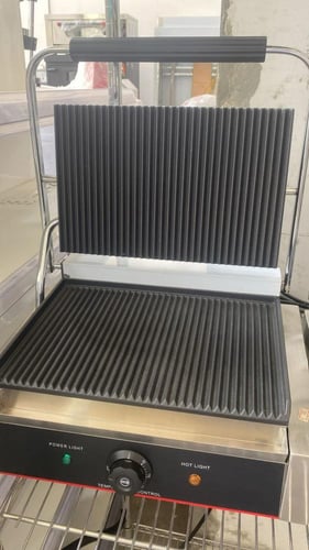 سخان ساندوتش