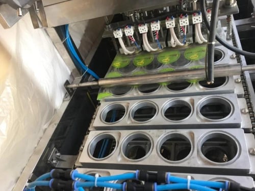 ماكينة تعبئة صلصة الطماطم والثوم اتوماتيك خطين