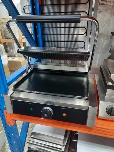 سخان ساندوتش