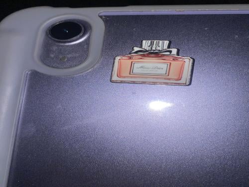ملصق معدني عطر مس ديور ٢
