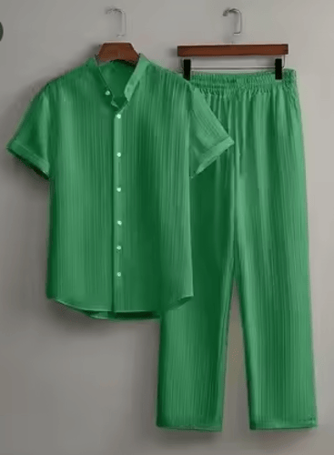 سوت رجالية صيفية مريحة