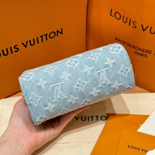Lv -Denim