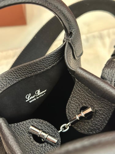 لوروبيانا Micro