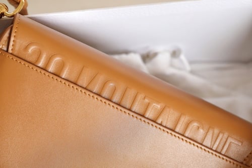 DIOR BOBBY East-West