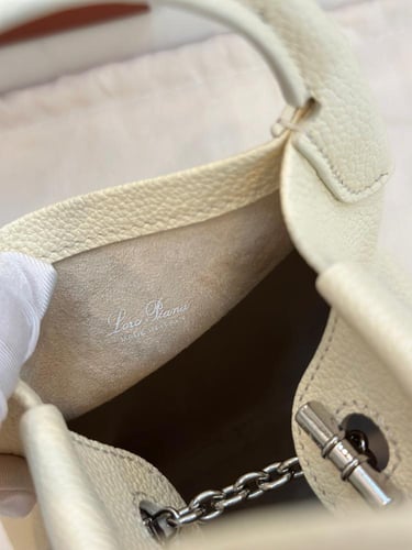 لوروبيانا Micro