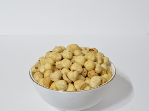 بندق مقشر