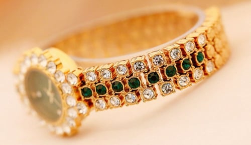 ساعة نسائية ماركة BS موديل 1580