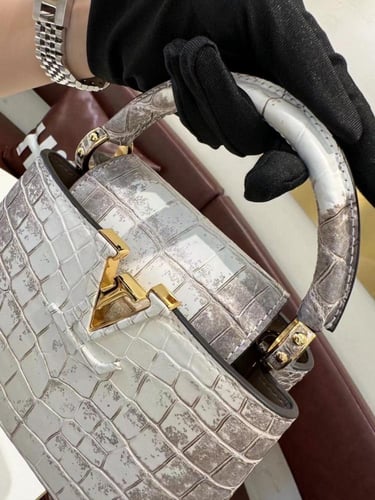 شنطه لويس فيتون مقاس 21cm