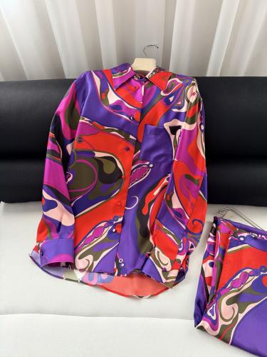 قميص Pucci.