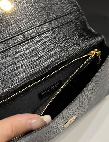 شنطة دولتشي اند غابانا