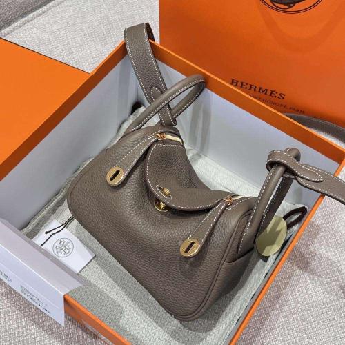 شنطة هيرميسMini Lindy20cm