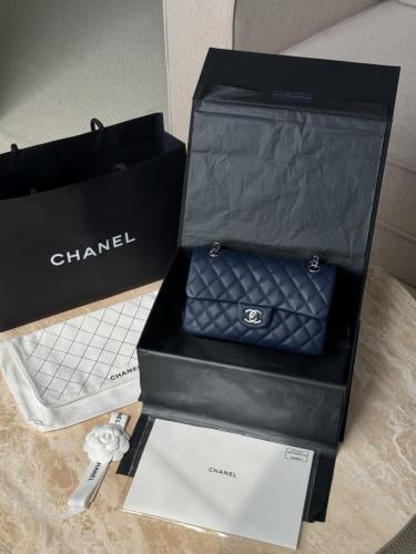 شنطة شانيل كلاسيك مقاس 23cm