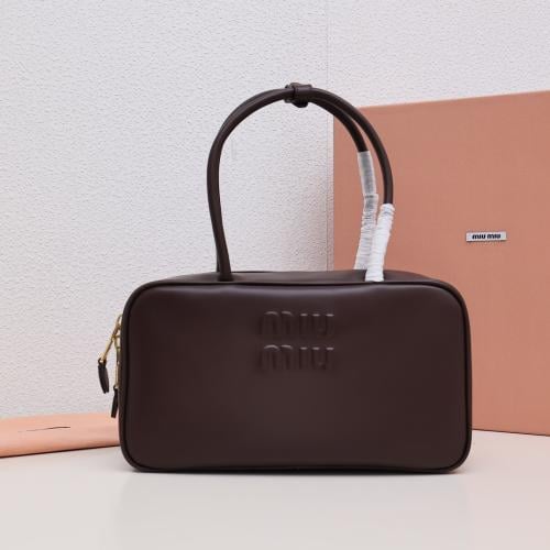 شنطة Miu Miu Arcadie leather