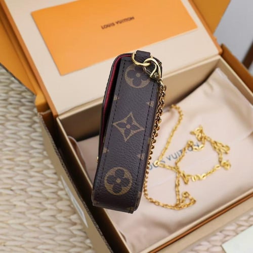 شنطة لويس فيتون Pochette Felicle مقاس21cm