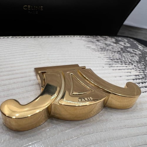 شنطة سيلين TRIOMPPHE