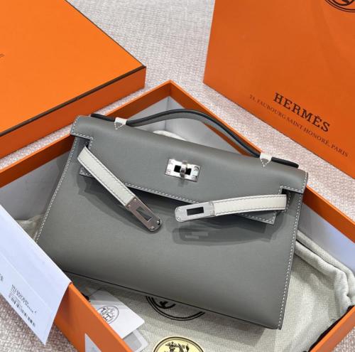 شنطة هيرميسKelly pochette swift