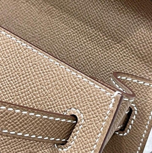 شنطة هيرميسKelly 25cm Epsom