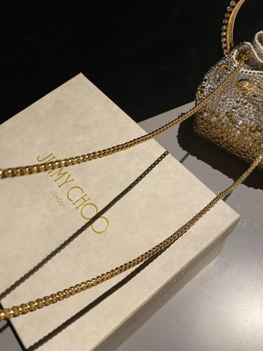 شنطة جيمي تشو Bon Bon