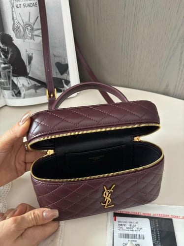 شنطة إيف سان لوران Gaby مقاس 18cm