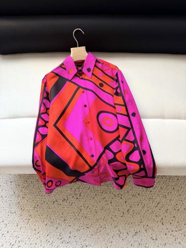 قميص Pucci.