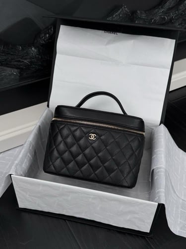 شنطة شانيل مقاس 21.5cm