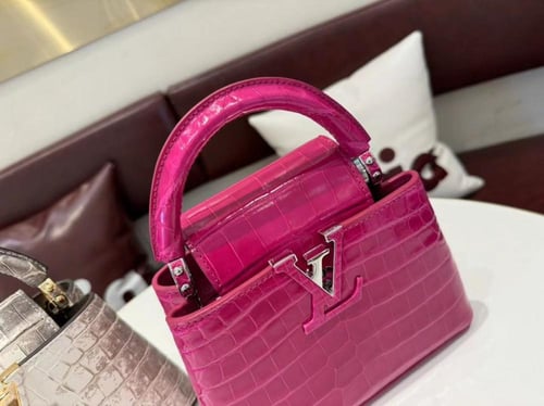 شنطه لويس فيتون مقاس 21cm