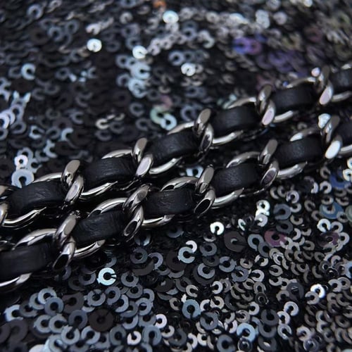 شنطة شانيل كلاسيك مقاس 20cm