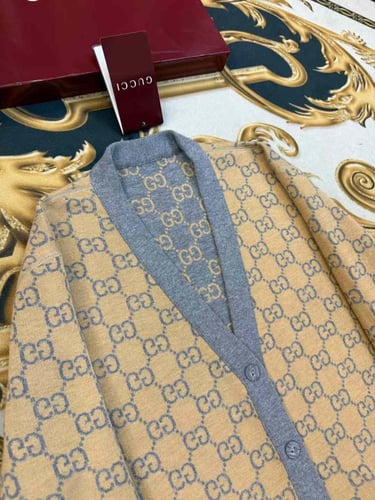 قوتشي دبل فيس