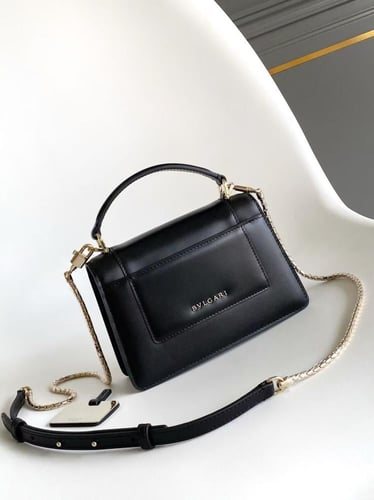 شنطة بولغاري Serpenti Forever مقاس 19cm