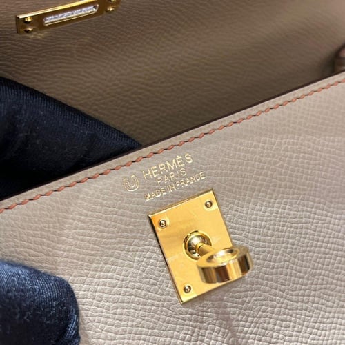 شنطة هيرميسKelly 25cm Epsom