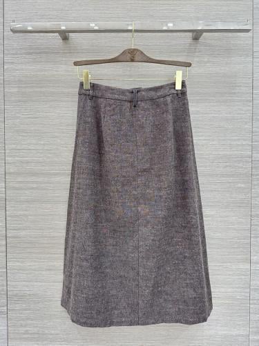 تنورة Brunello cucinelli