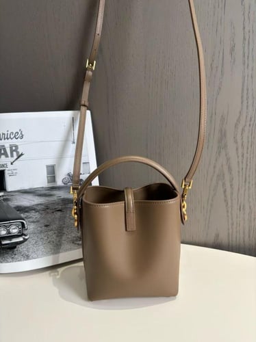 شنطة سان لورانLE37 Mini مقاس 15cm