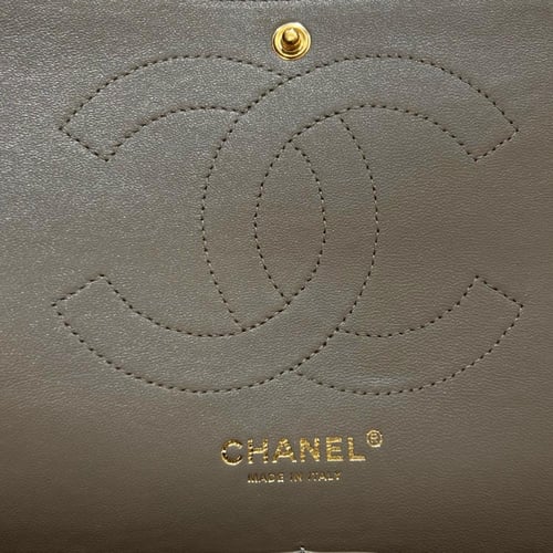 شنطة شانيل كلاسيك مقاس 30cm