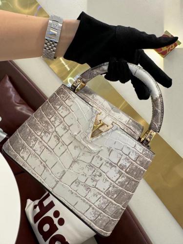 شنطه لويس فيتون مقاس 21cm