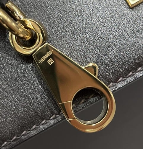 شنطة هيرميسKelly 25cm Box