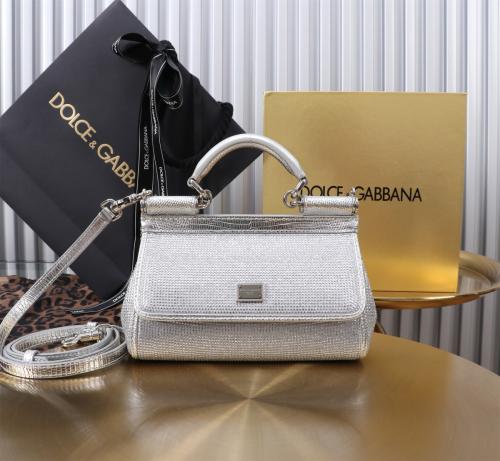 شنطة دولتشي اند غابانا Small Sicily handbag