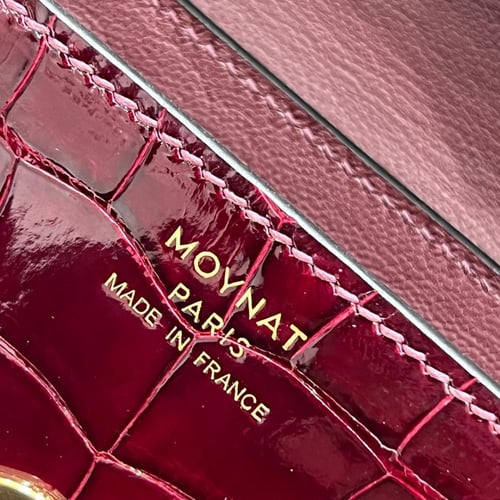 شنطة MOYNAT