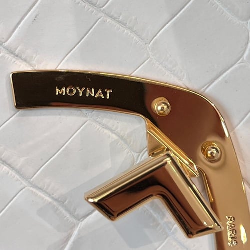 شنطة MOYNAT