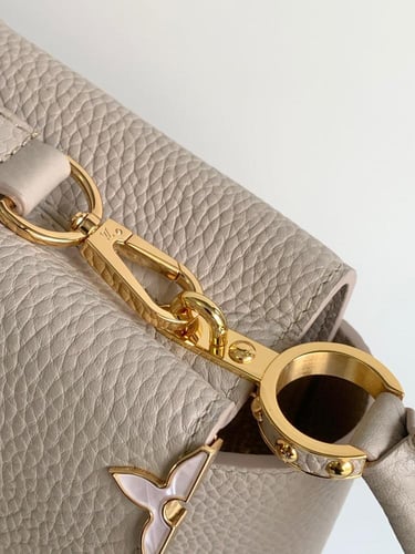 شنطه لويس فيتون