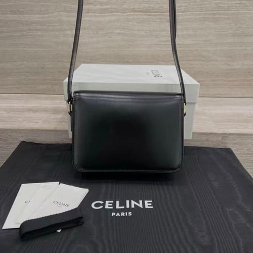 شنطة سيلين Teen Triomphe مقاس 18.5cm