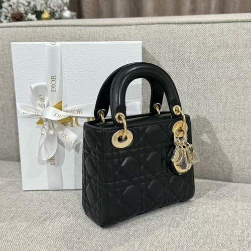 شنطة ديور Mini Lady Dior Bag مقاس 17cm