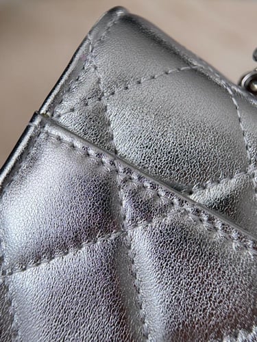 شنطة شانيل مقاس 18.5cm