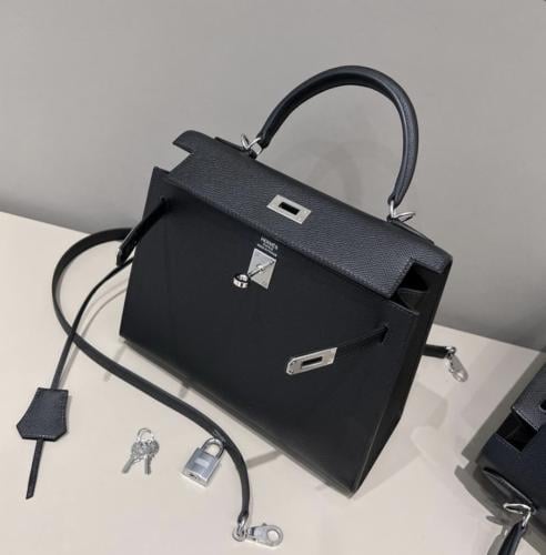 شنطة هيرميسKelly 25cm Epsom