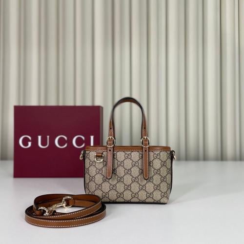 شنطة غوتشي مقاس 17.5cm